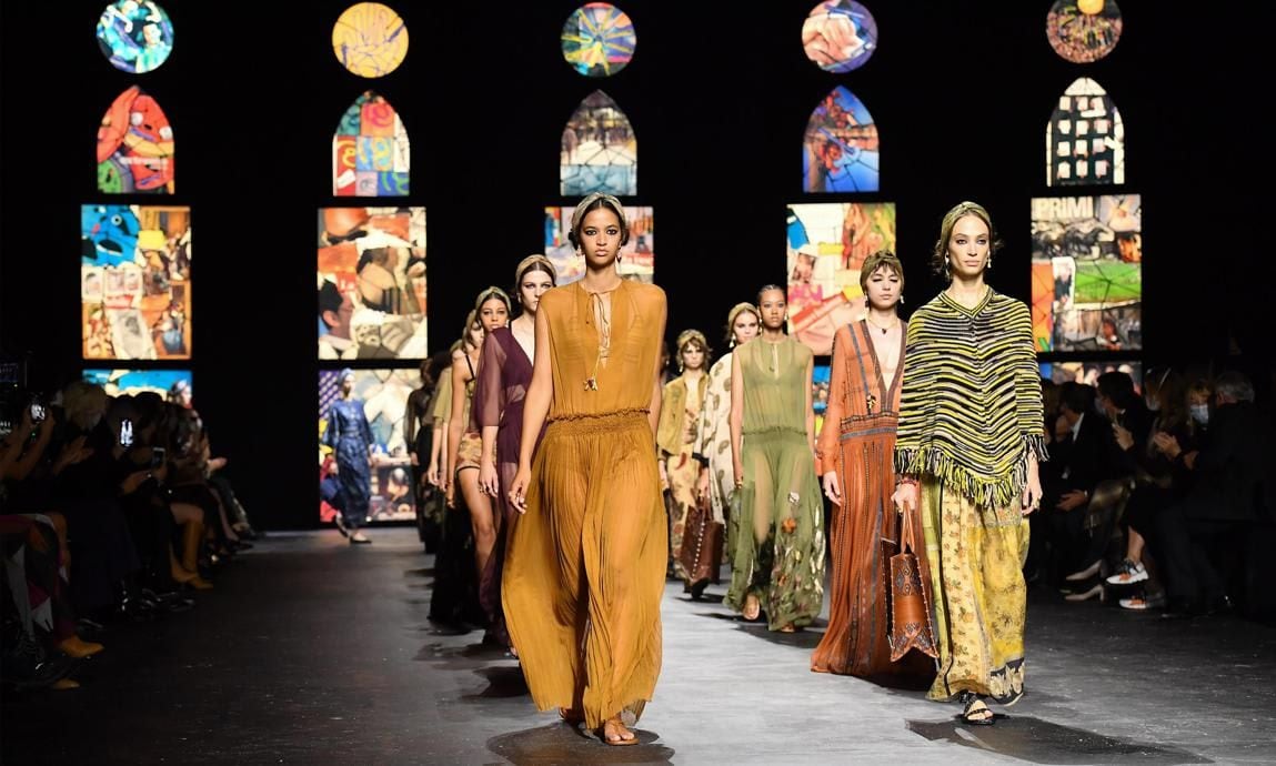 Dior : Runway   Paris Fashion Week   Womenswear Spring Summer 2021