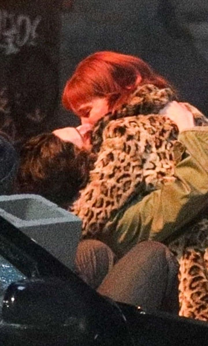 Jennifer Lawrence and TImothee Chalamet on set