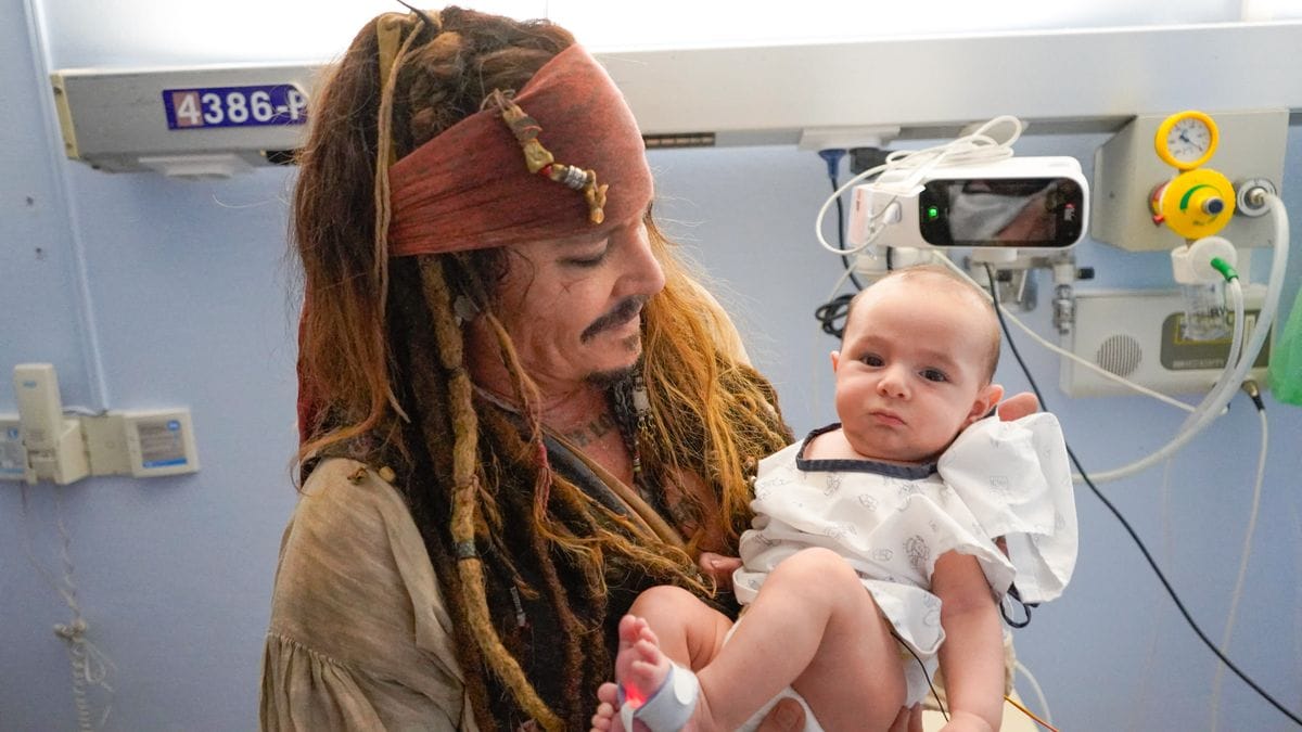 The Hollywood star surprised excited children at the Donostia University Hospital in San Sebastián by appearing as his famous Pirates of the Caribbean character. He took a break from the San Sebastián Film Festival to visit the hospital's Pediatrics and Oncology ward on Thursday, staying in character throughout the visit.