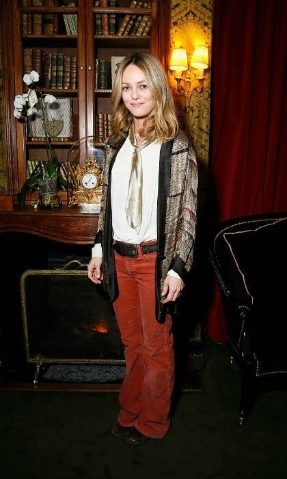 Vanessa Paradis stepped out in a scholarly ensemble for Isabel Marant X mytheresa at the Hotel Particulier Montmartre.
<br>
Photo: Victor Boyko/WireImage