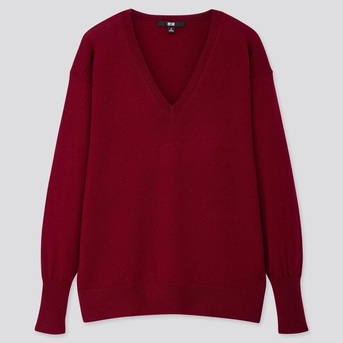 Loose-fitting sweater by Uniqlo