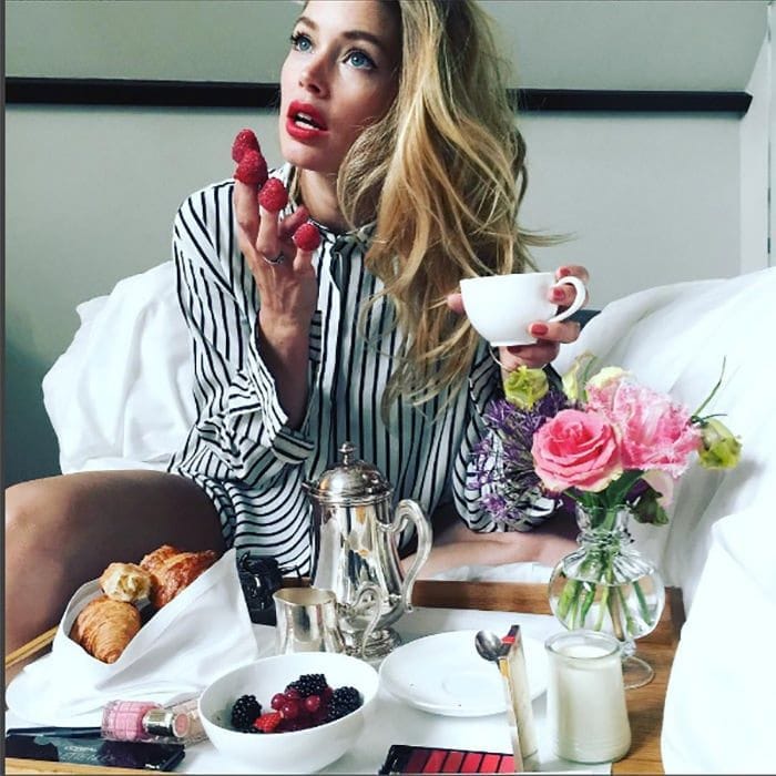 Doutzen Kroes had some fun with her pre Met Gala breakfast.
<br>
Photo: Instagram/@doutzen