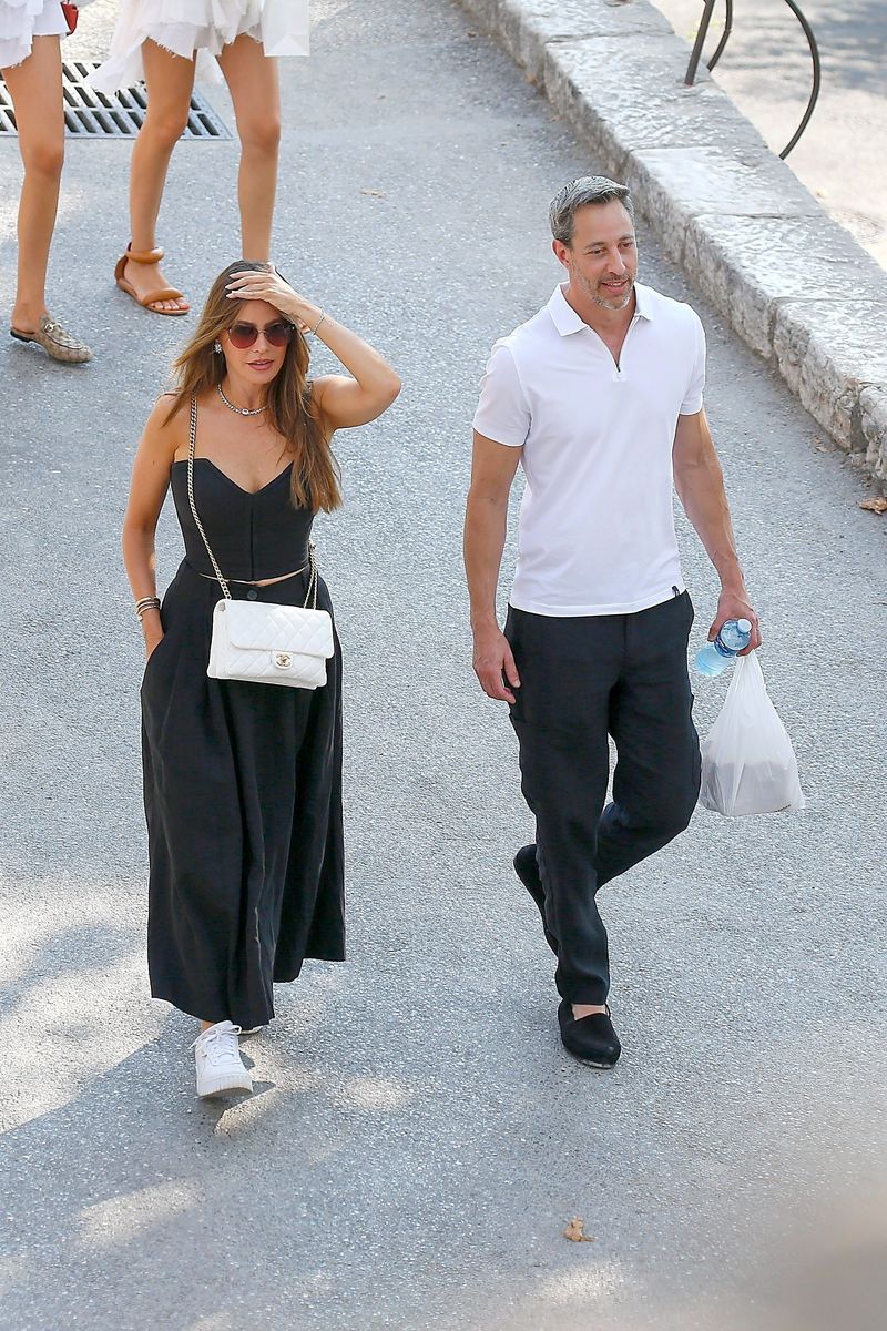 Sofia Vergara and Justin Saliman vacationing with their family and friends in the South of France. 