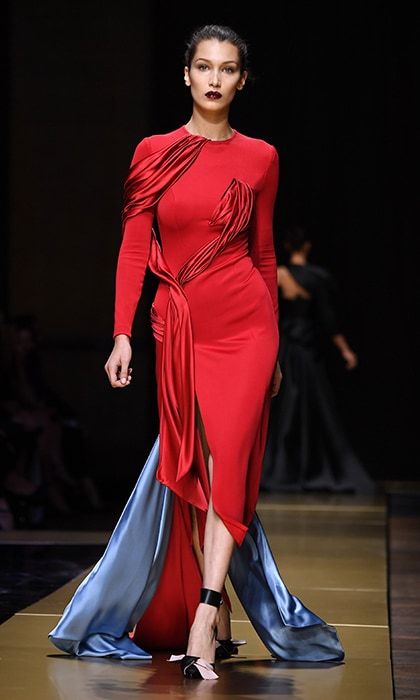 Bella Hadid ruled the Atelier Versace runway.
<br>
Photo: Getty Images