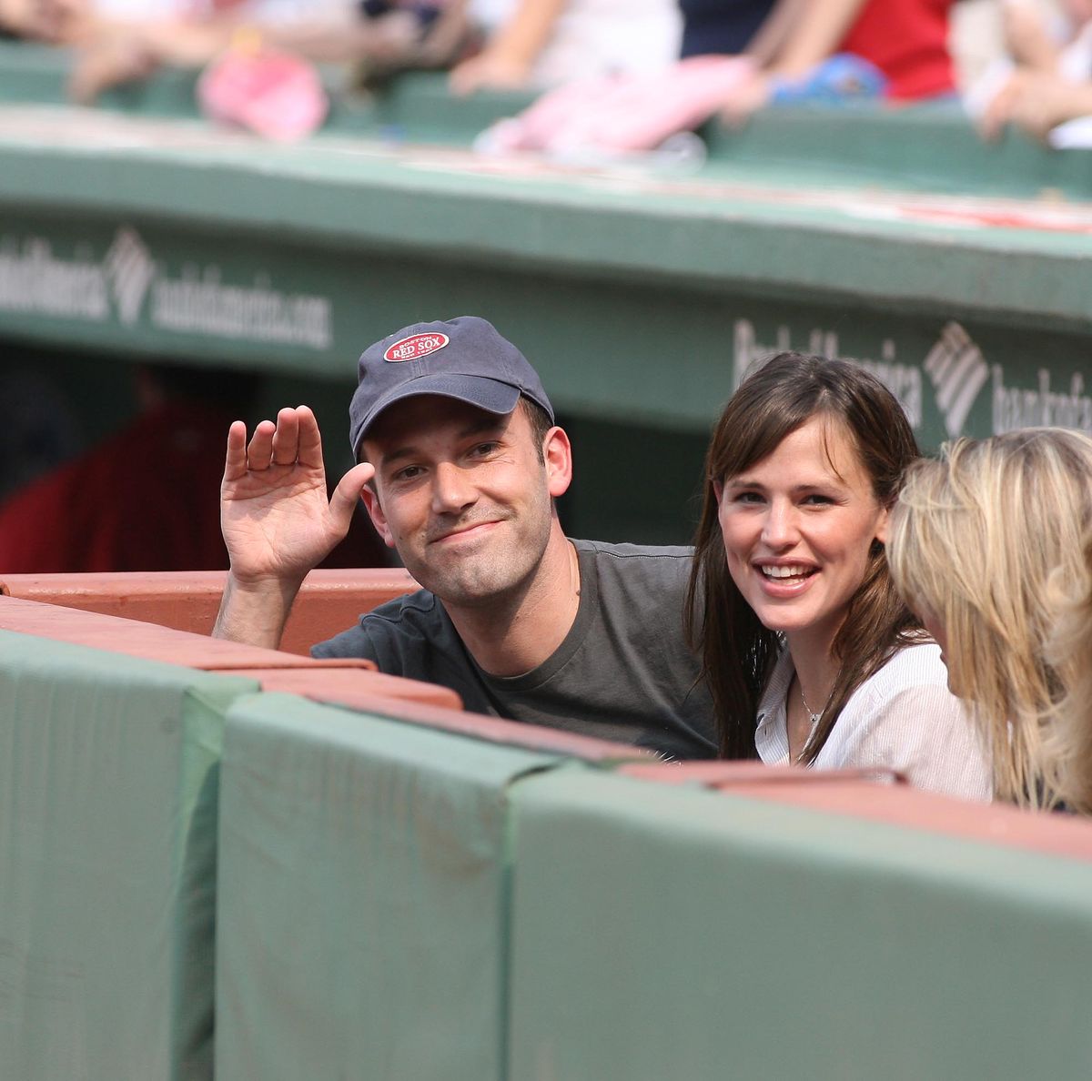 Jennifer Garner & her son Samuel Affleck go on a sweet mother-son outing