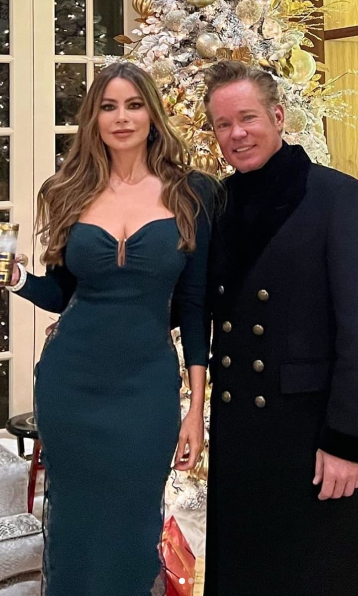 Sofia Vergara hosted a Christmas dinner party