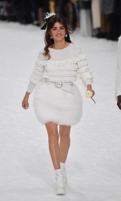 Penelope Cruz Chanel Paris Fashion Week