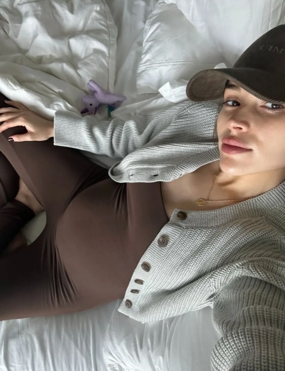 Olivia Culpo's pregnancy updates