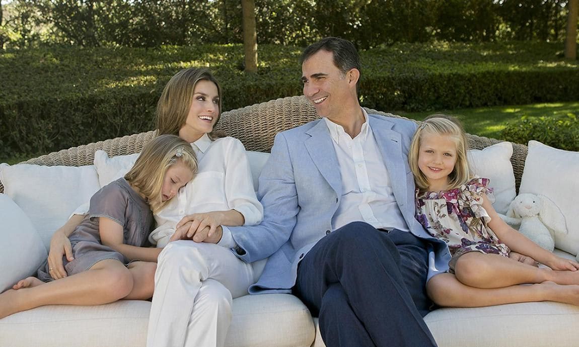 spanish royal family celebrating queen letizia's birthday