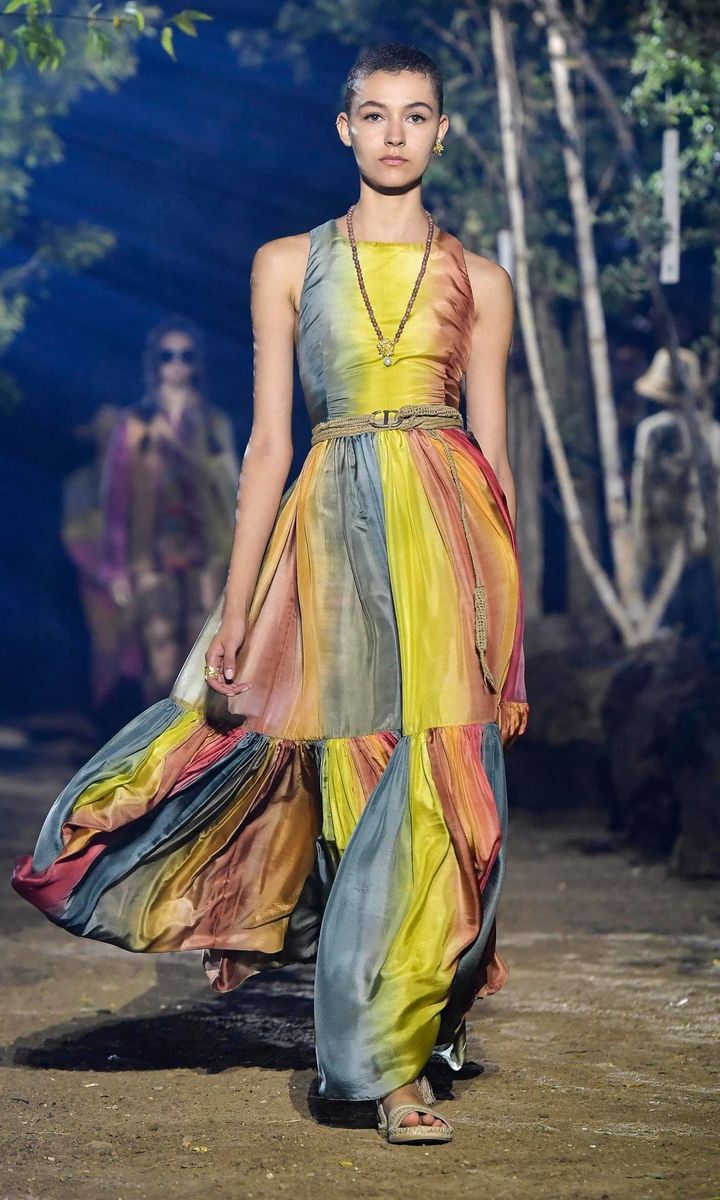 The effects of colorful dyes at the 2020 Summer collection by Christian Dior