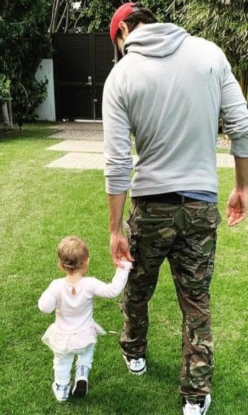 Enrique Iglesias and daughter Lucy