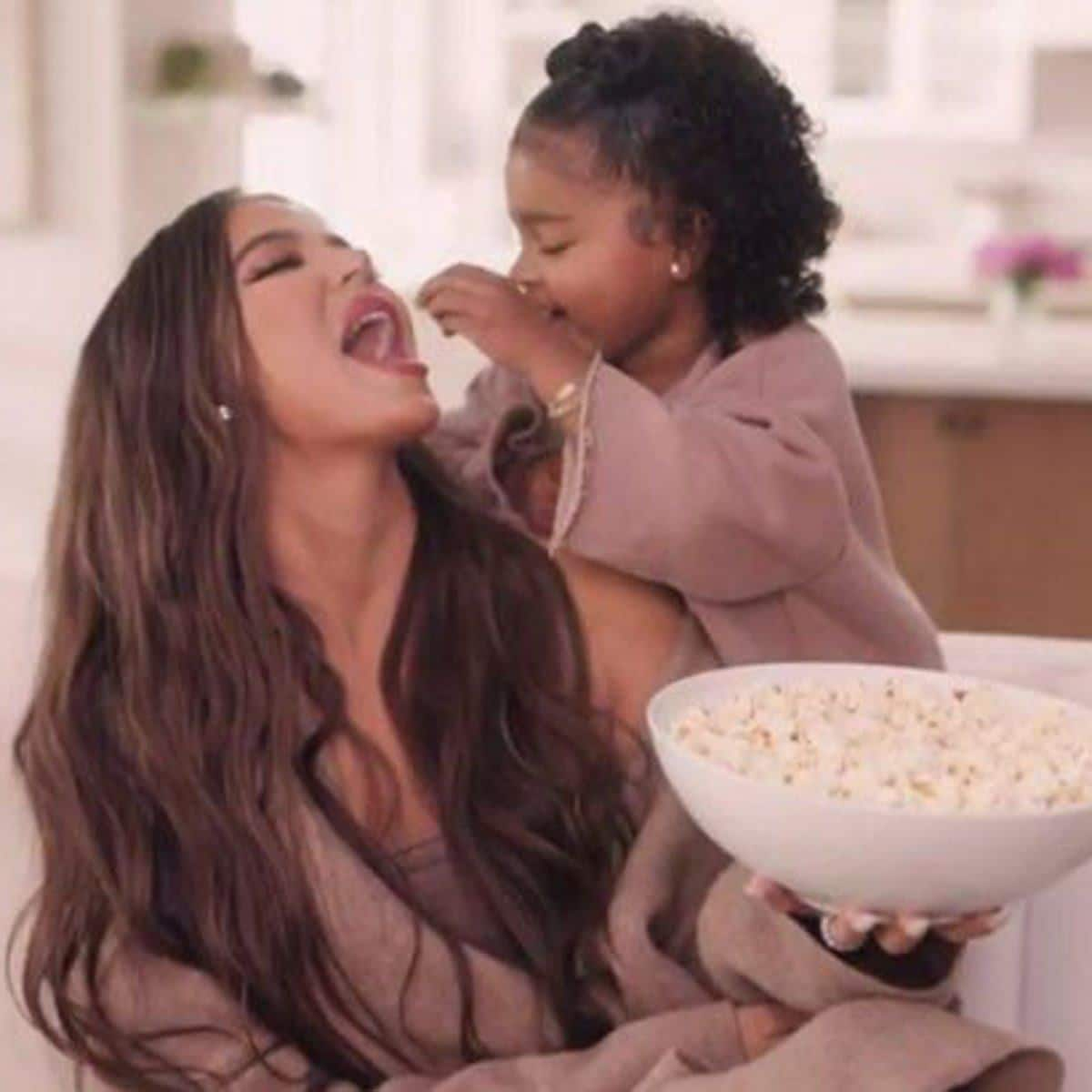 True Thompson debuts in TV commercial alongside mom Khloé Kardashian