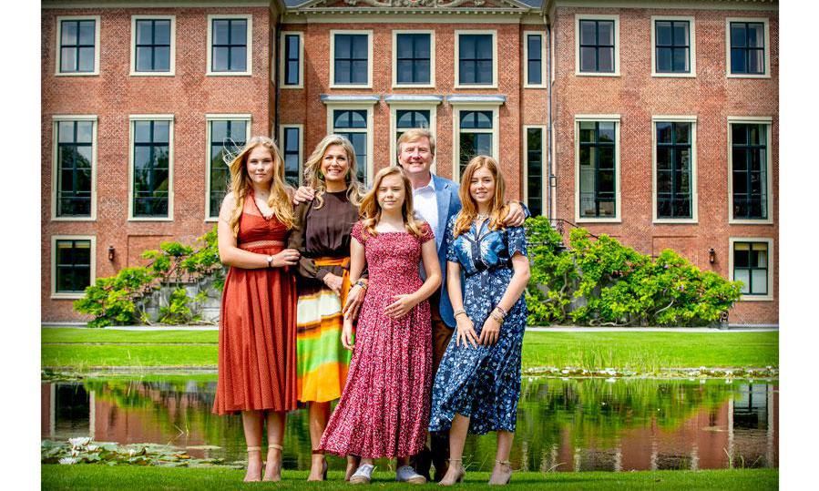 Queen Maxima family photo session