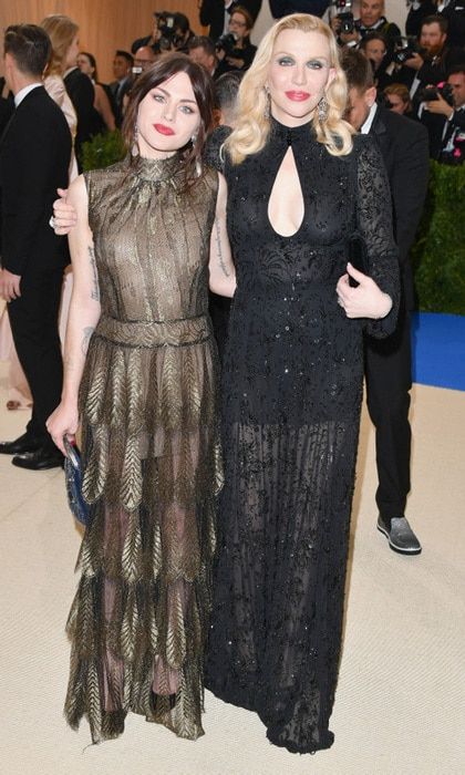 Frances Bean Cobain and Courtney Love - Marc Jacobs with Tyler Ellis clutch
Photo: George Pimentel/WireImage