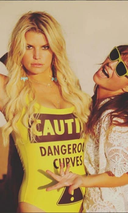 Jessica proved she had no problem being dangerous in this yellow swimsuit.
<br>
Photo: Instagram/@jessicasimpson