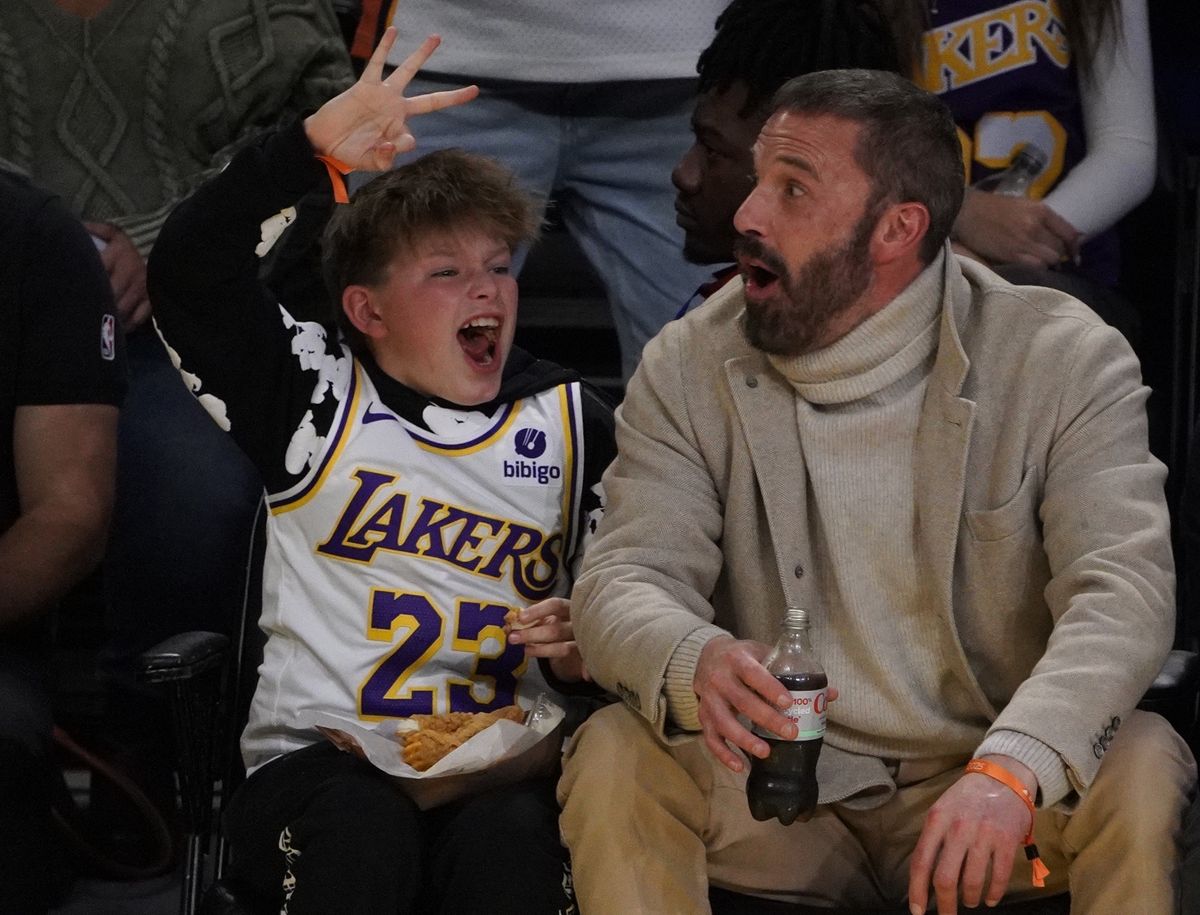 Ben Affleck and Samuel Affleck’s courtside photos prove they’re the ultimate Lakers fans