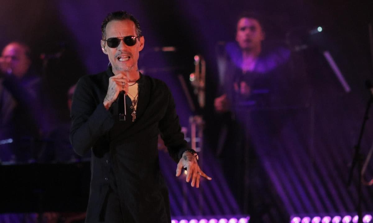 Marc Anthony surprised his Paraguayan audience