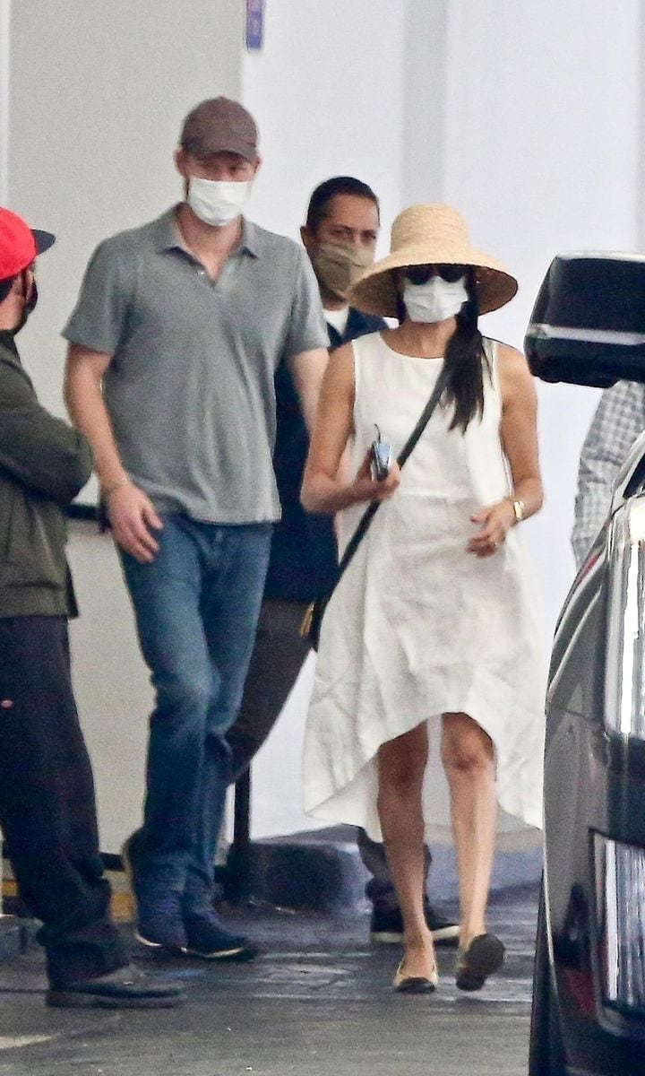 Meghan Markle stepped out in Beverly Hills wearing a linen dress