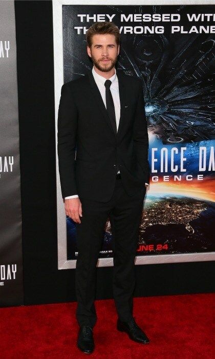 June 20: Liam Hemsworth was swoonworthy in an all black suit during the premiere of his new film <i>Independence Day: Resurgence</i> in Hollywood.
<br>
Photo: WireImage