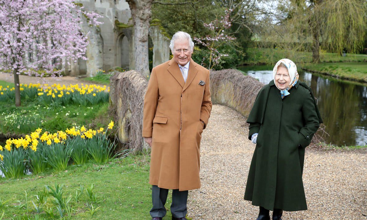 Official Pictures Of The Queen And The Prince of Wales