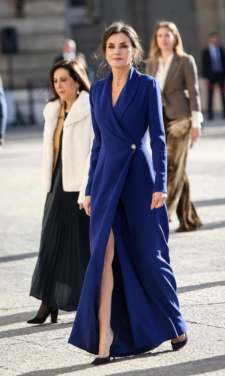 Queen Letizia stunned at the military parade on January 6