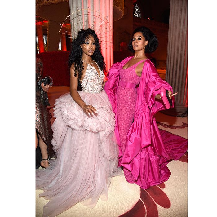 SZA and Tracee Ellis Ross were both pretty in pink in their frothy gowns at the cocktail gathering inside the Met Gala.
Photo: Kevin Mazur/MG18/Getty Images for The Met Museum/Vogue