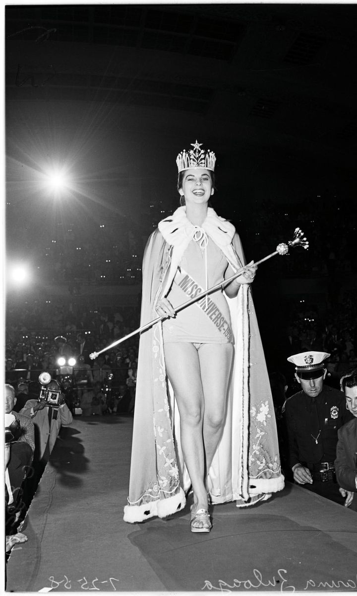 Miss Universe five finalists, 1958