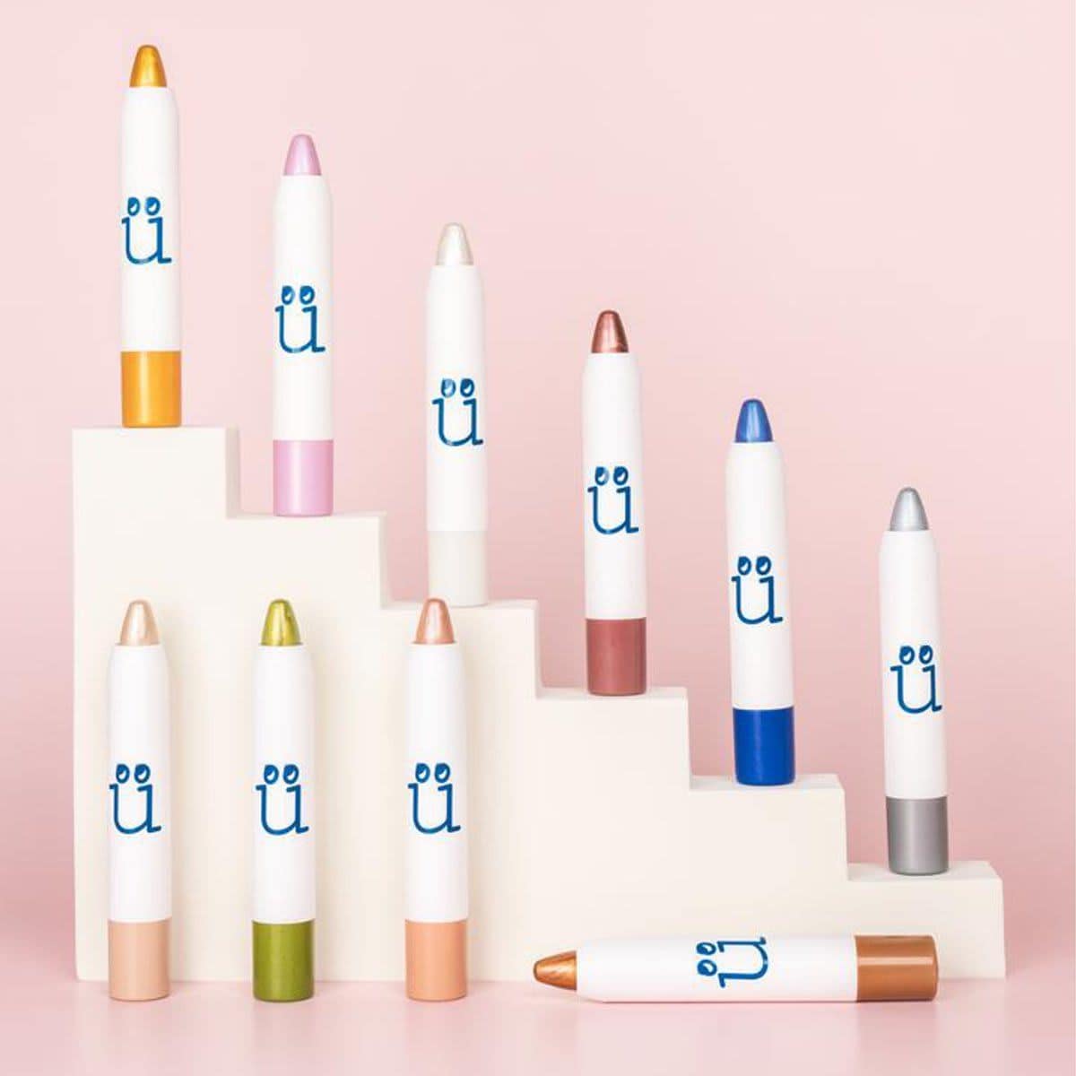 Eye Crayon The perfect pearly shimmer for your eyelids. The creamy and lustrous crayon eyeshadow that creates a dream-like glow on eyelids for incredible shine, available in ten shades.