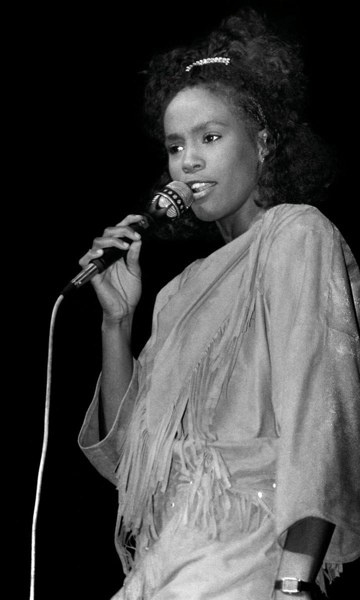 Whitney Houston Live In Concert