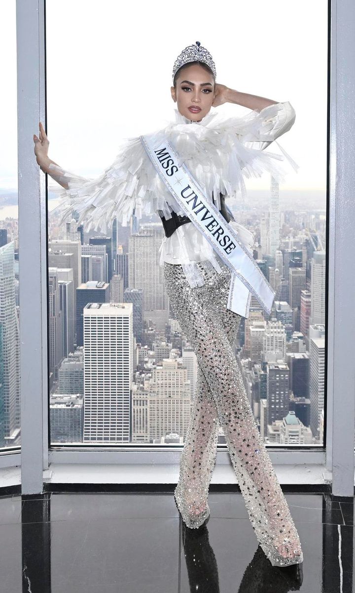 Winner of Miss Universe 2022 R’Bonney Gabriel Visits the Empire State Building
