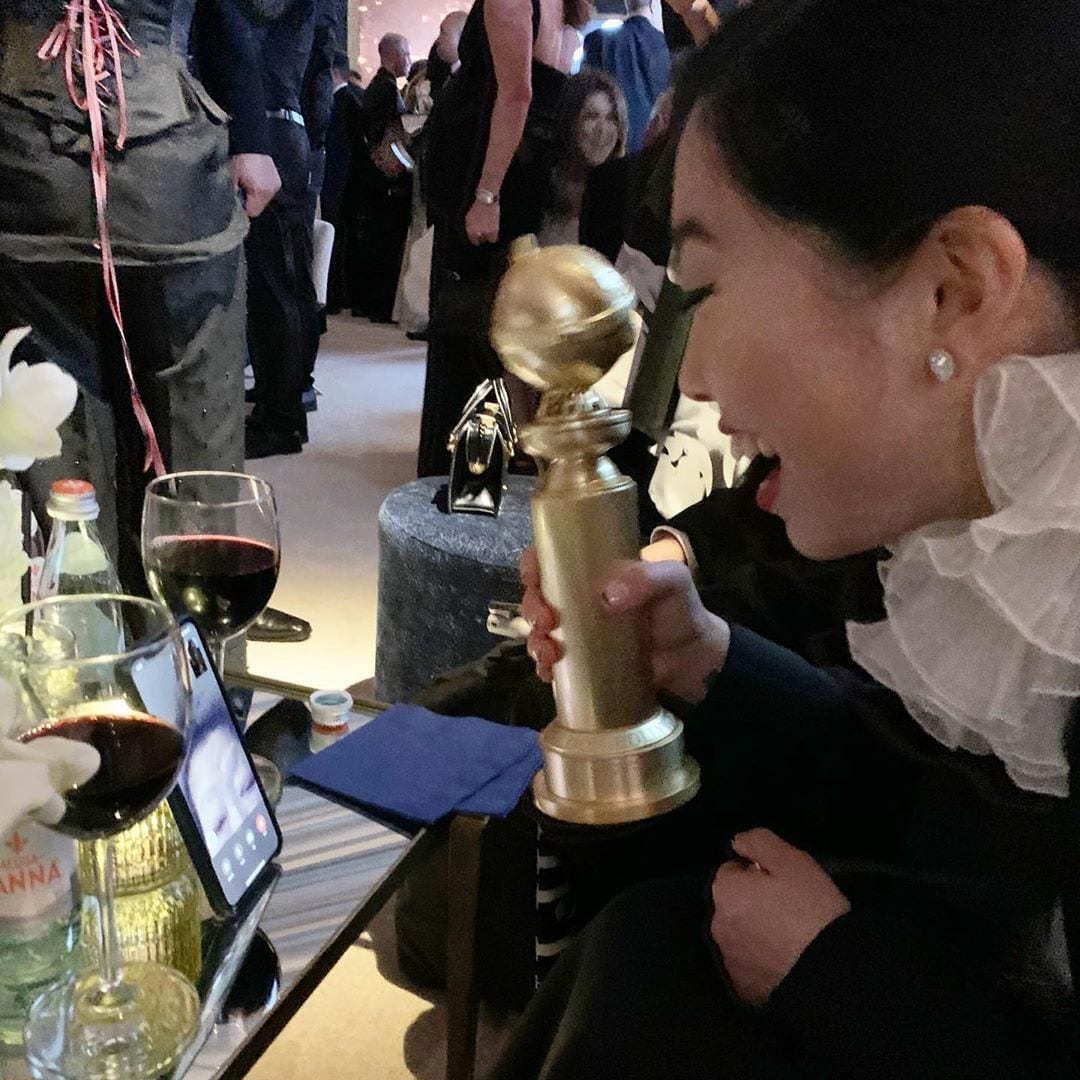 Golden Globes, celebrities on social media