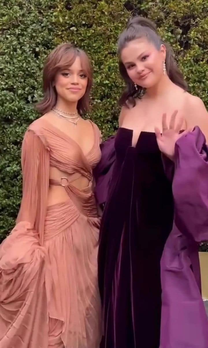 Jenna Ortega y Selena Gomez