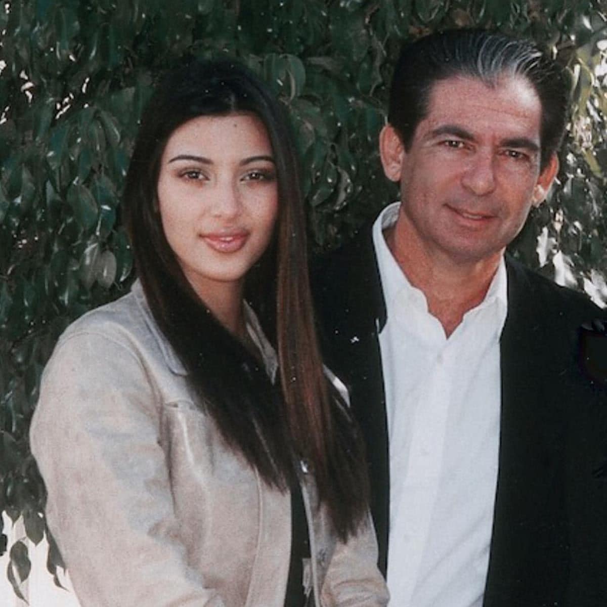 Kim Kardashian remembers late father Robert Kardashian