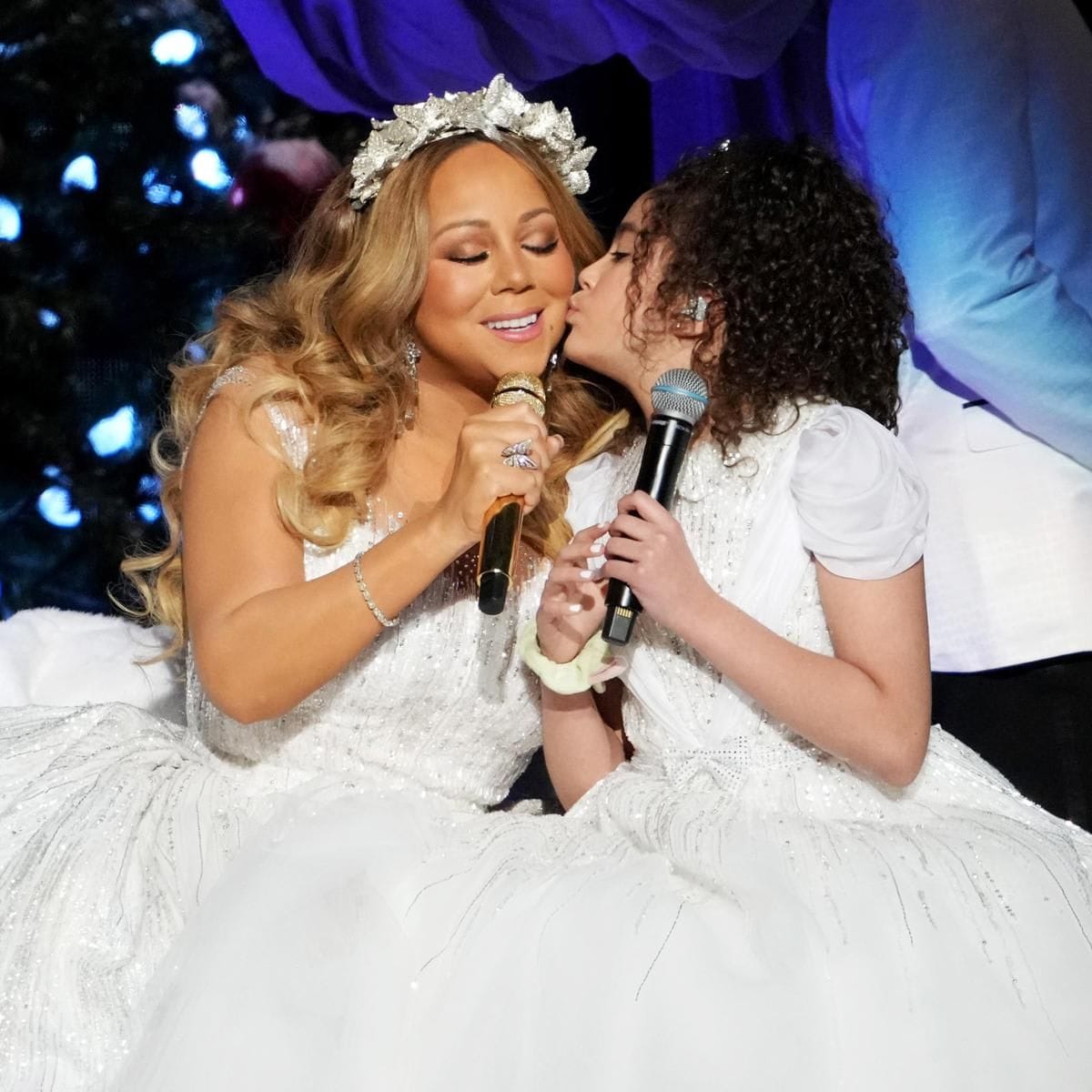 Mariah Carey's "Merry Christmas To All!" at Madison Square Garden