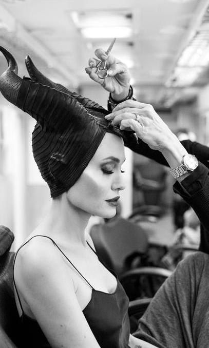 Angelina Jolie transforms into Maleficent
