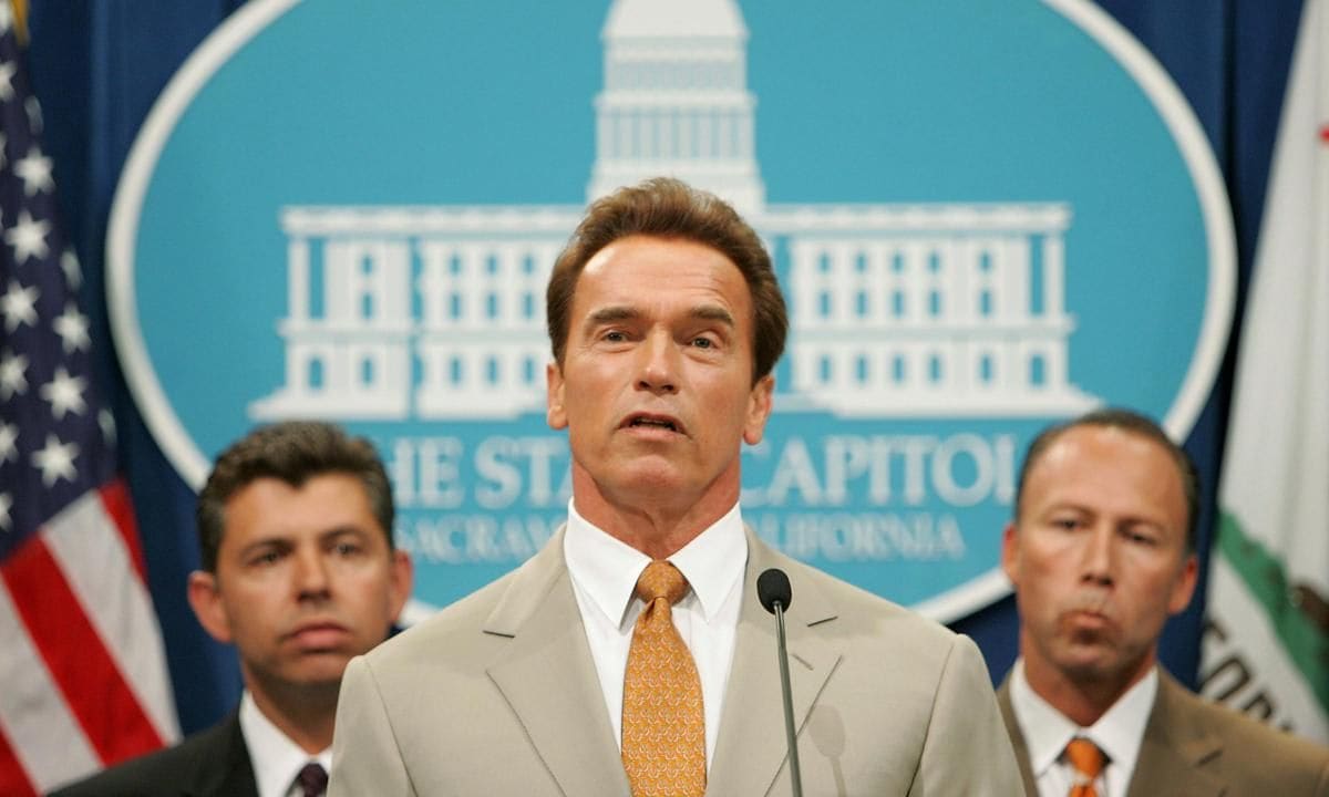 Governor Schwarzenegger Discusses Heat Related Illness