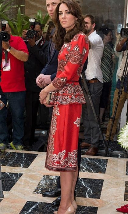 Kate looked chic and fab during her first trip to India, wearing McQueen at the Taj Hotel in Mumbai.
<br>
Photo: Getty Images