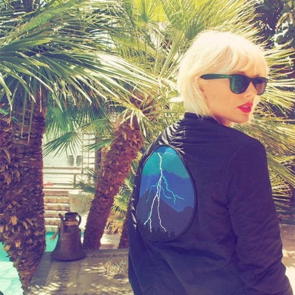 <b>Taylor Swift</B> dazzled with bright blonde hair, aptly captioning her post: "bleachella."
<br>
Photo: Instagram