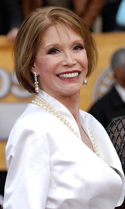 A TV ICON GONE
After a long battle with type one diabetes, Mary Tyler Moore died at age 80, surrounded by loved ones. The news was met with an outpouring of support from fans who, thanks to the star's eponymous sitcom, remembered her as TV's first truly modern woman. "Will love her 4 ever," wrote Oprah Winfrey.
Photo: Getty Images