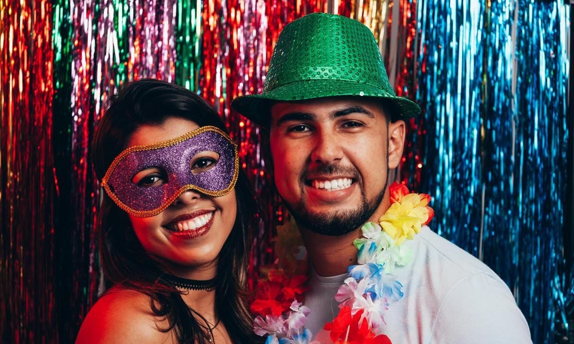 Couple celebrating Carnaval