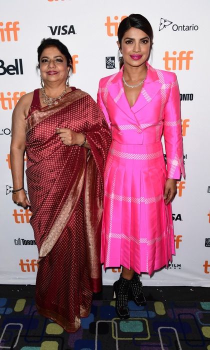 A Fendi-clad Priyanka Chopra and her mom Madhu Chopra made it a girls' night in Toronto while attending the <i>Pahuna: The Little Visitors</i> premiere.
Photo: Getty Images