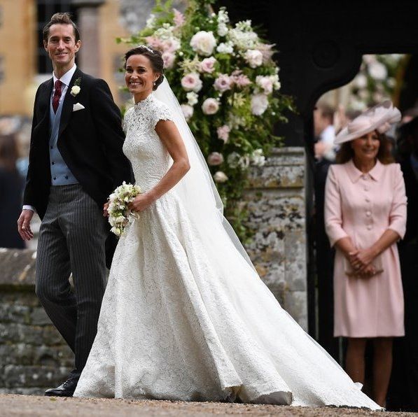 <B>CHOOSE PASTEL HUES</B>
When it came to picking her wedding colors, Pippa went for a classic soft palette perfect for a spring wedding: white with touches of light pink and green, seen in the both the flowers and in the pageboy and bridesmaids outfits.
Pippa also extended the color scheme to her family, with both mom Carole Middleton and sister Duchess Kate wearing blush-colored dresses.
Photo: Getty Images