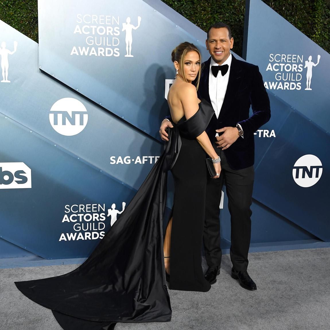 Jennifer Lopez and Alex Rodriguez matching outfits