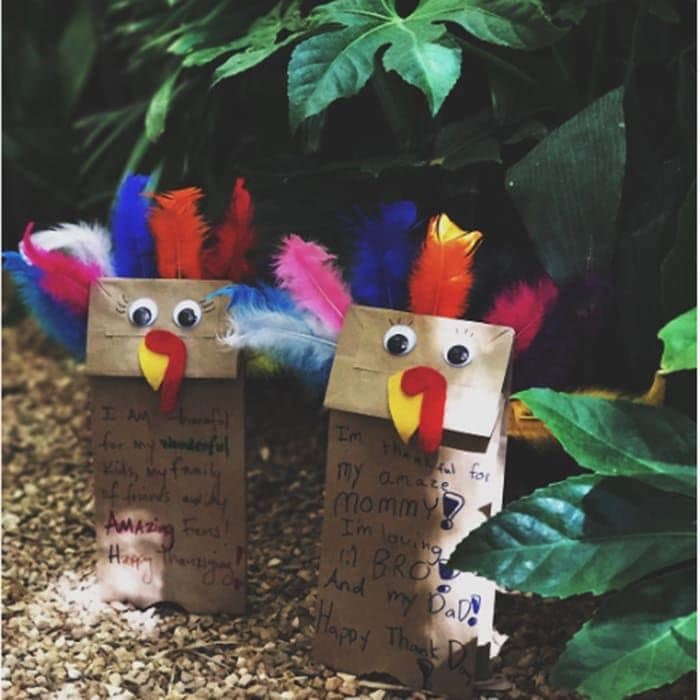 Halle Berry and daughter Nahla made these adorable turkeys. "Happy Thanksgiving from my family to yours!," the actress wrote.
Photo: Instagram/@halleberry