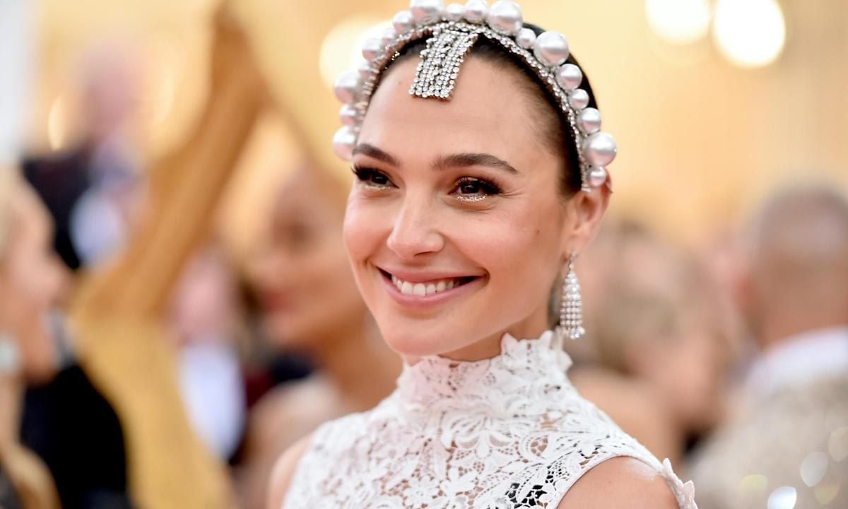 Gal Gadot en la Met Gala Celebrating Camp 2019