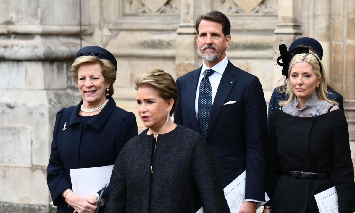 Queen Anne-Marie of Greece (left) Grand Duchess Maria Teresa of Luxembourg, Crown Prince Pavlos and Crown Princess Marie-Chantal of Greece