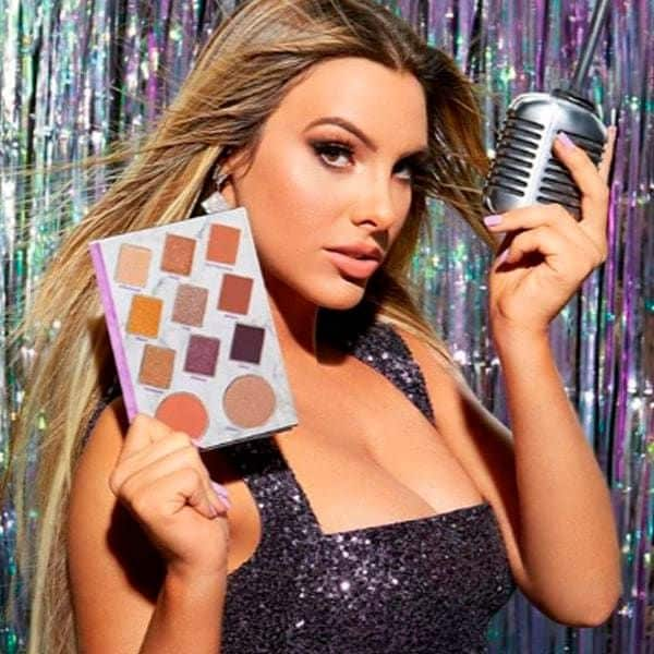 Lele Pons' makeup