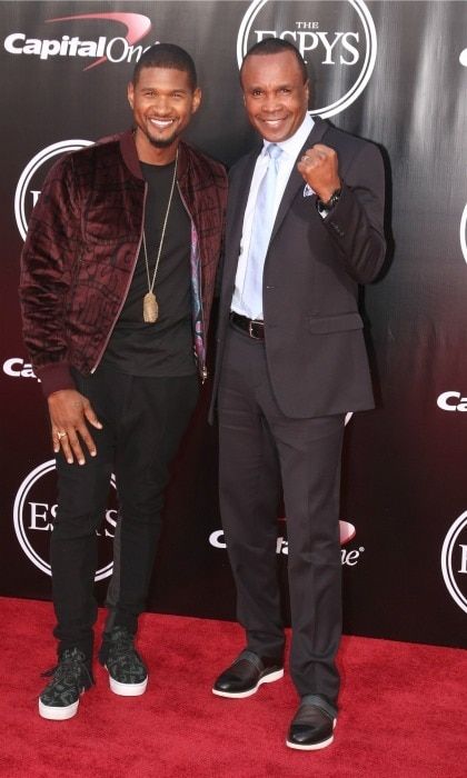 <b>Usher and Sugar Ray Leonard</b>
<br>
Photo: Getty Images