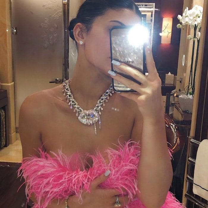 Kylie Jenner birthday chain