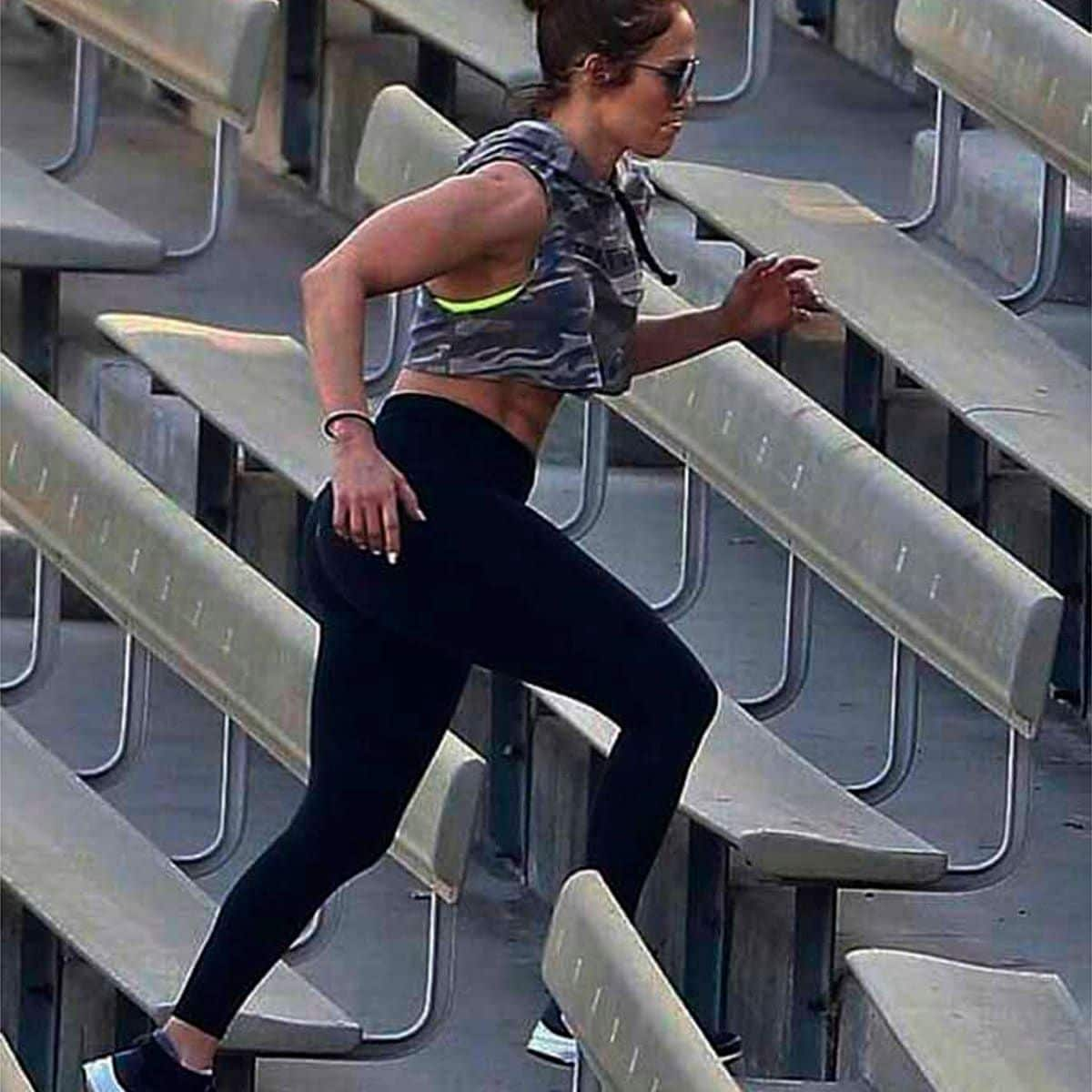 JLO running